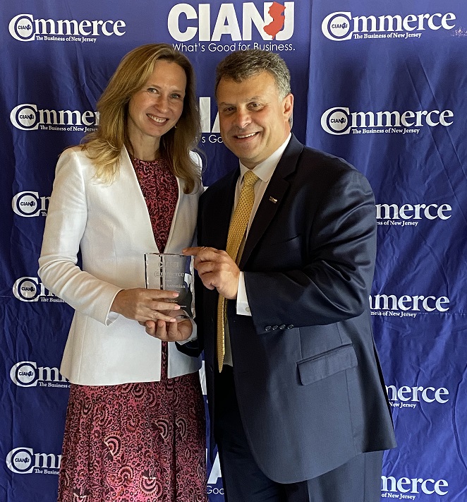 Agnes Antonian Receives CIANJ Enterprising Women Award